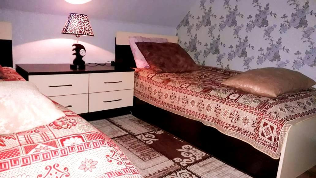 Dom Semya Deluxe Gusar Qusar Exteriör bild